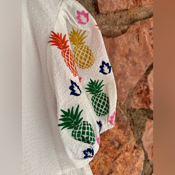 White textured fruit dolce pineapple ruffle bubble sleeve tunic top blouse - Picture 6 of 12